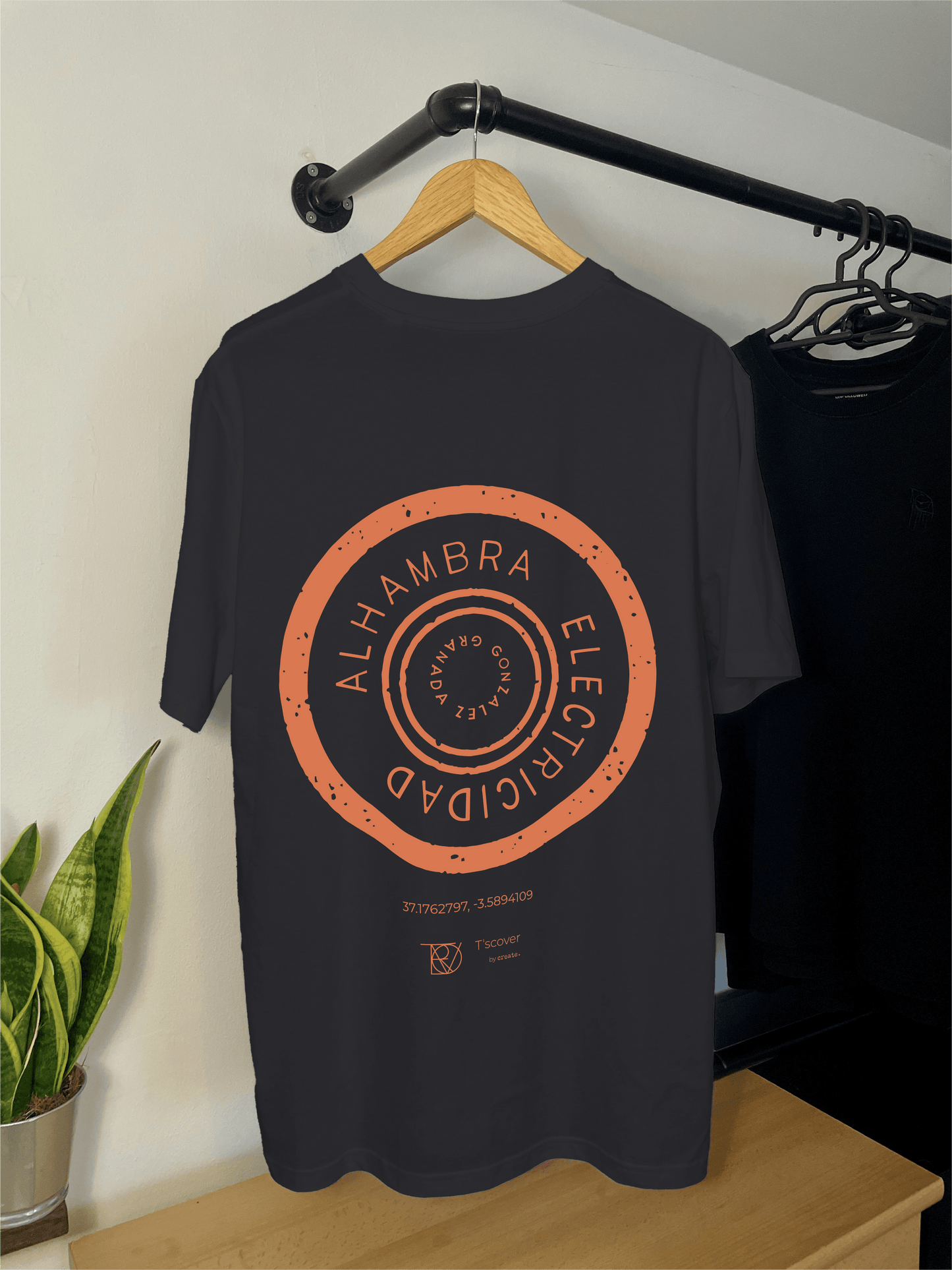 Granada Print Shirt Print shirts
Alhambra
Printshirts
T shirts
Kanaldeckel
Gullydeckel
Design
Kanaldeckel print
Kanaldeckel design
Kanaldeckel printshirt
T shirt back print
Back print
Discover
Tscover
Aufdruck
Stadt merch
Stadt
Tscover by create.studio
Tscover by create.
Manhole cover
Camiseta
Camiseta estempada